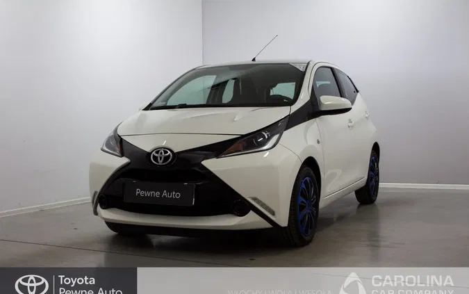 samochody osobowe Toyota Aygo cena 38000 przebieg: 47038, rok produkcji 2016 z Warszawa